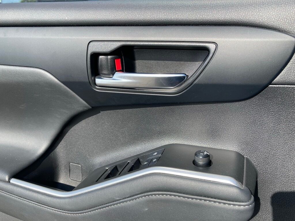 2022 Toyota Highlander XLE San Antonio TX