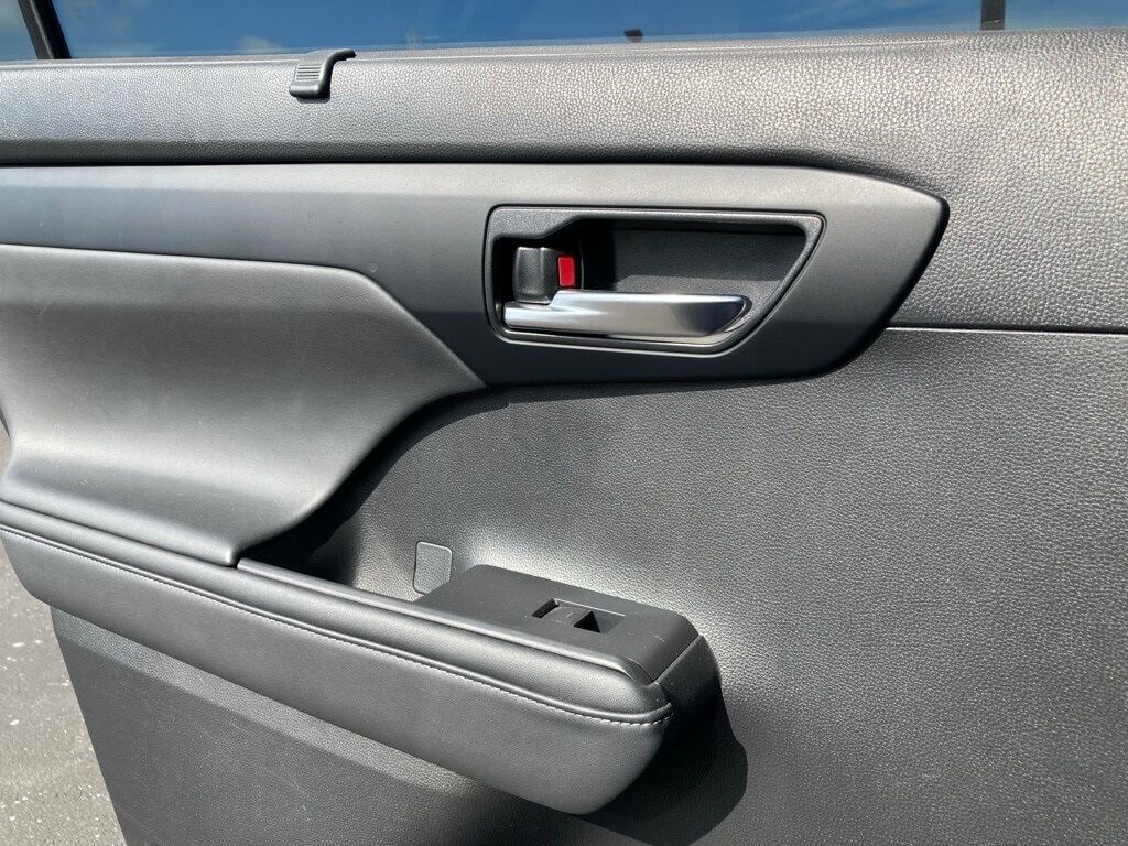 2022 Toyota Highlander XLE San Antonio TX