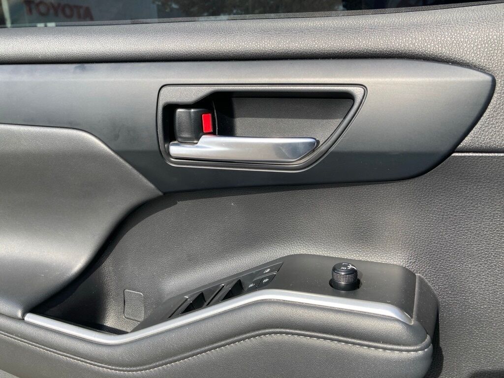 2022 Toyota Highlander XLE San Antonio TX