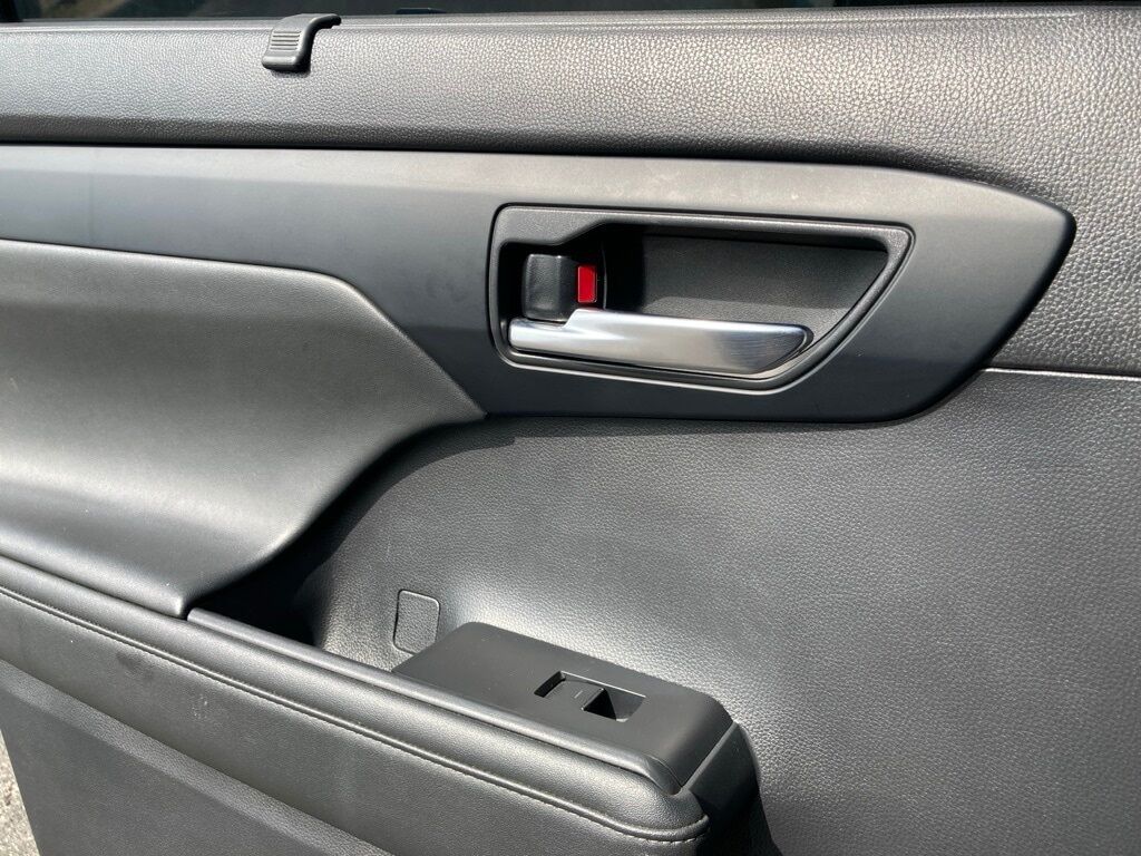 2022 Toyota Highlander XLE San Antonio TX