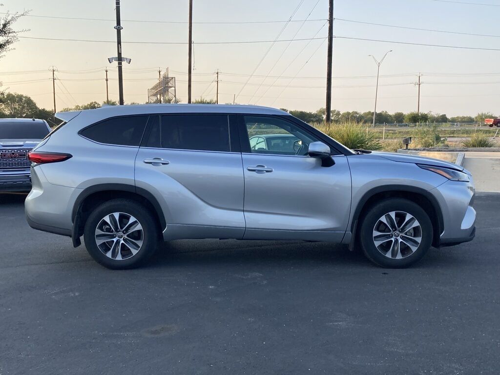 2022 Toyota Highlander XLE San Antonio TX