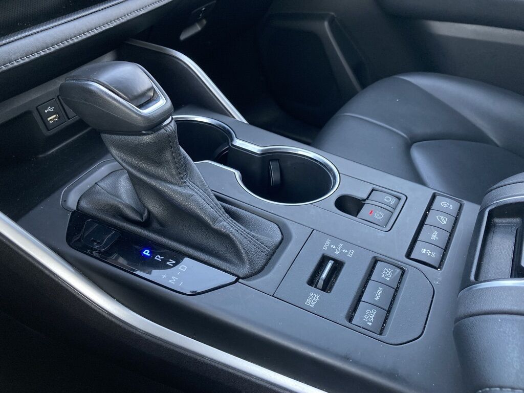 2022 Toyota Highlander XLE San Antonio TX