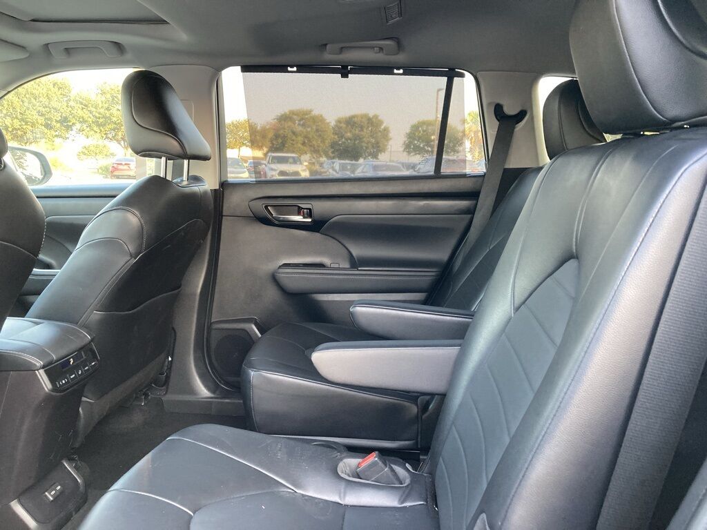 2022 Toyota Highlander XLE San Antonio TX