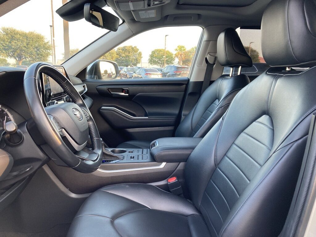 2022 Toyota Highlander XLE San Antonio TX