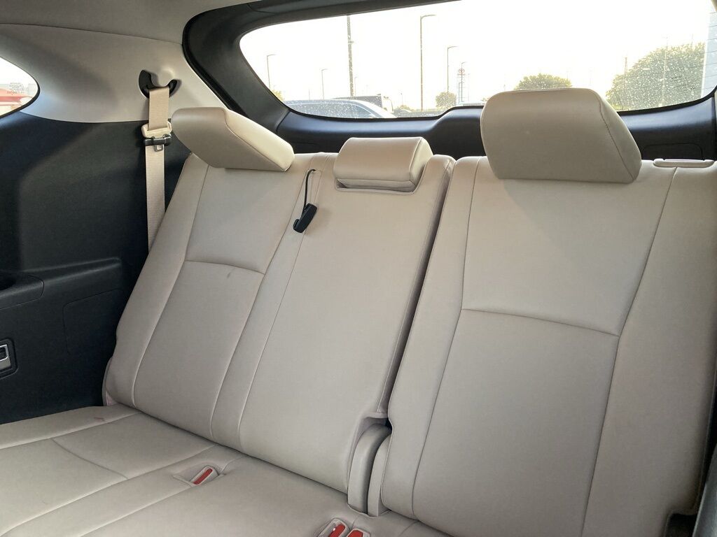 2022 Toyota Highlander XLE San Antonio TX