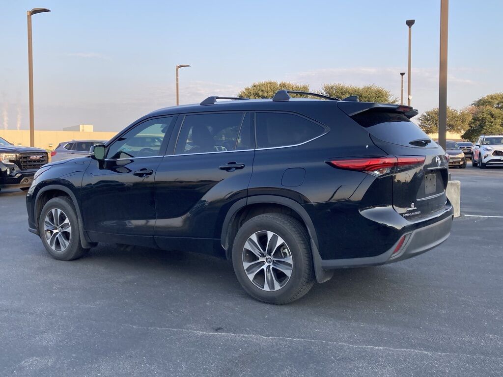 2022 Toyota Highlander XLE San Antonio TX