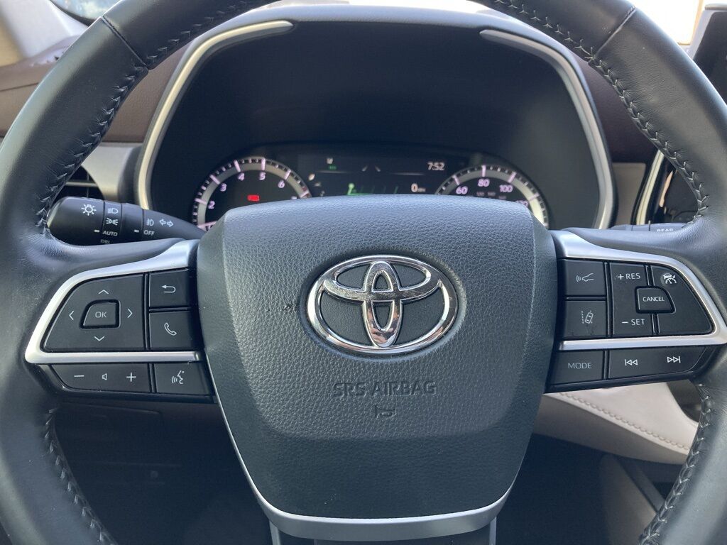 2022 Toyota Highlander XLE San Antonio TX