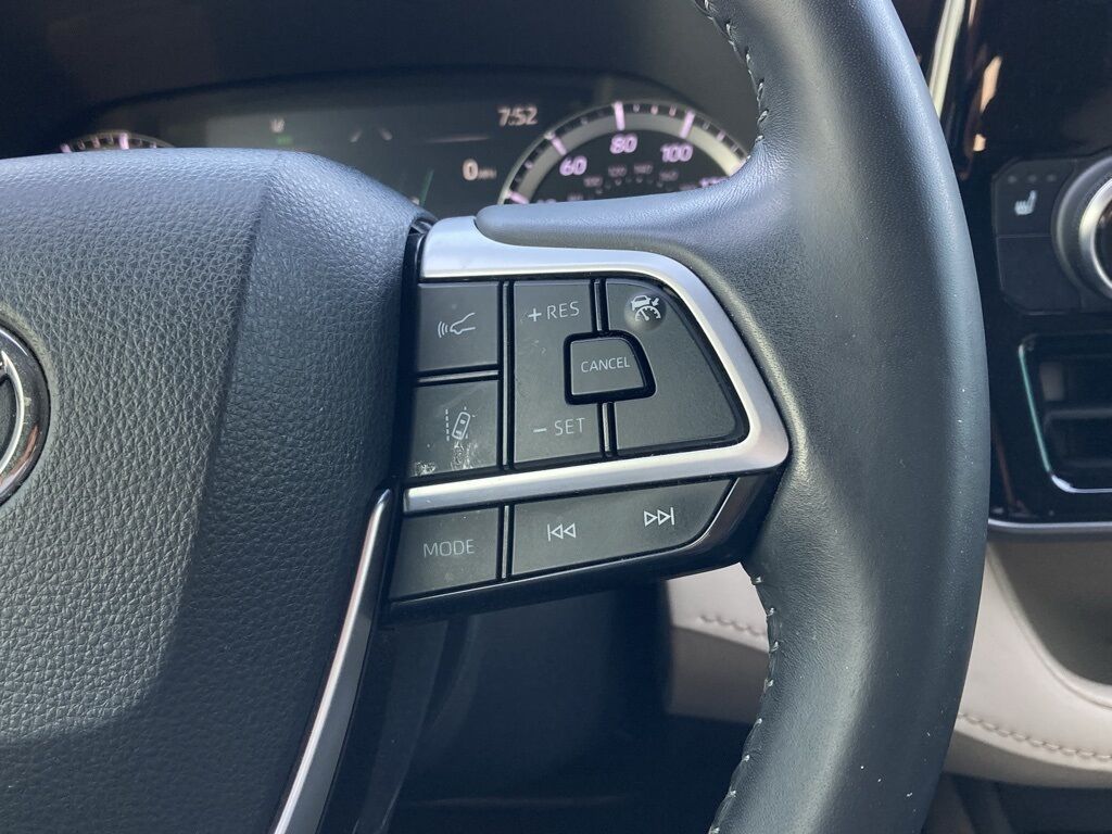 2022 Toyota Highlander XLE San Antonio TX