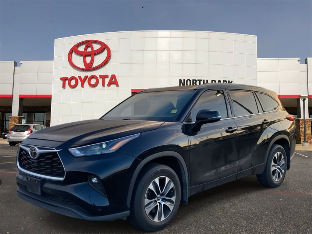 2022 Toyota Highlander XLE San Antonio TX