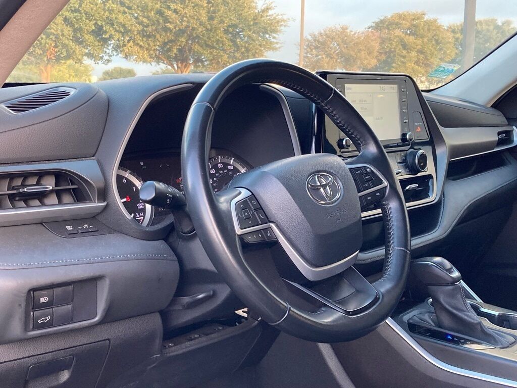 2022 Toyota Highlander XLE San Antonio TX