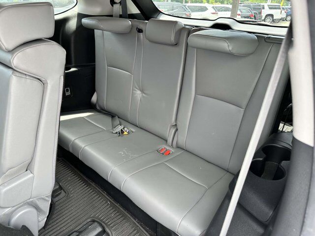2022 Toyota Highlander XLE San Clemente CA