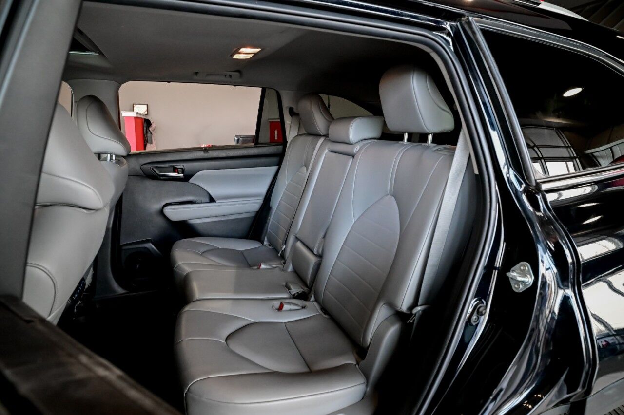 2022 Toyota Highlander XLE Springfield NJ