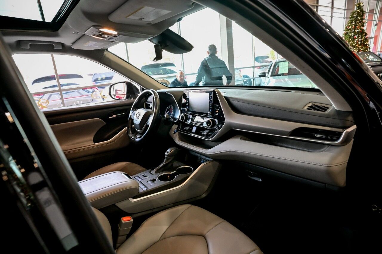 2022 Toyota Highlander XLE Springfield NJ