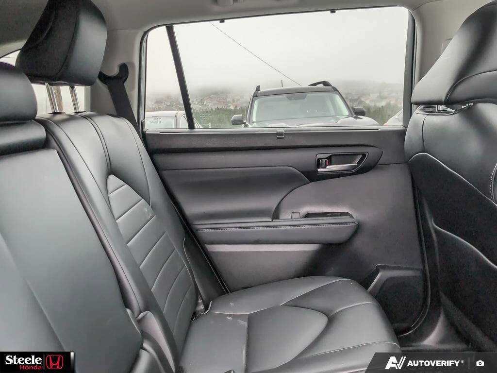 2022 Toyota Highlander XLE St. John's NL