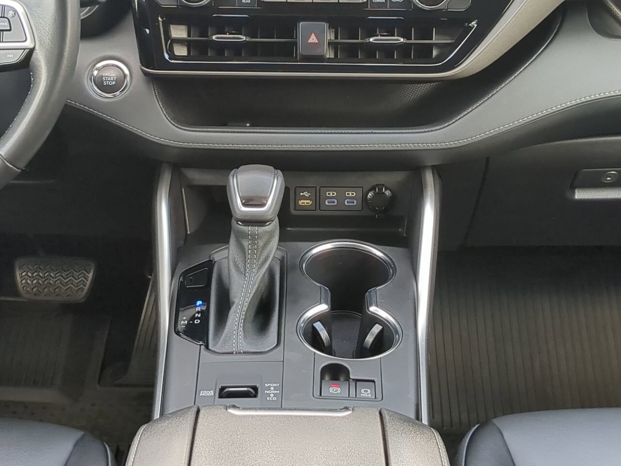 2022 Toyota Highlander XLE Winder GA