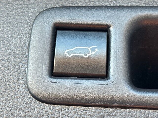 2022 Toyota Highlander XLE Worcester MA