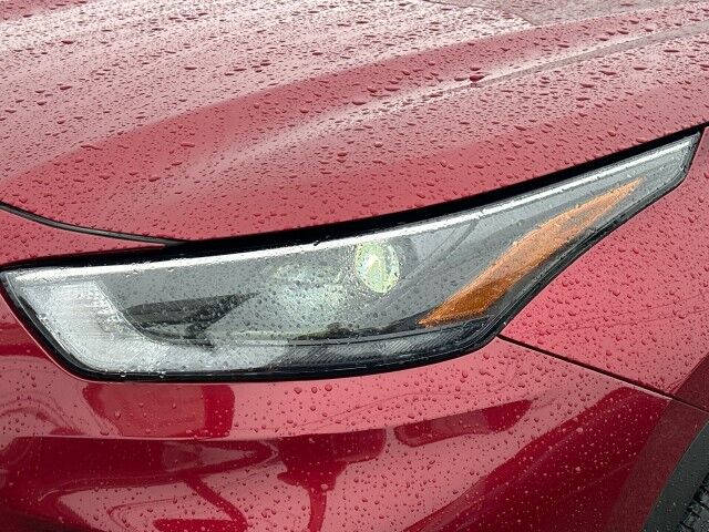 2022 Toyota Highlander XLE Worcester MA