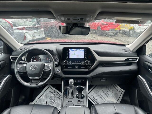 2022 Toyota Highlander XLE Worcester MA