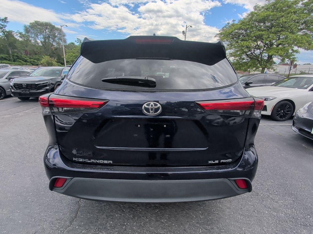 2022 Toyota Highlander XLE Worcester MA