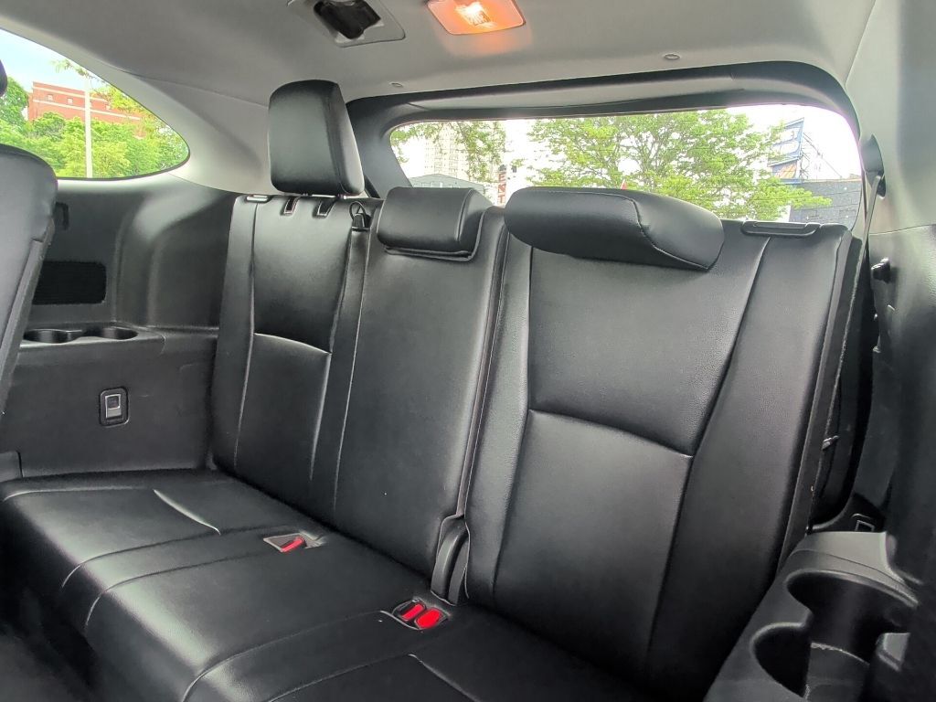 2022 Toyota Highlander XLE Worcester MA