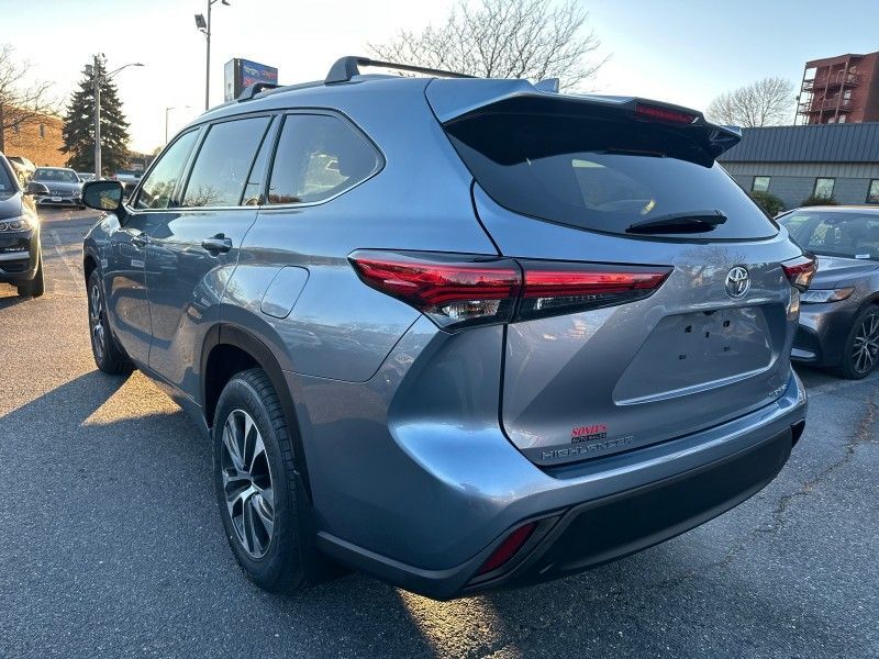 2022 Toyota Highlander XLE Worcester MA 2022 Toyota Highlander XLE Worcester MA