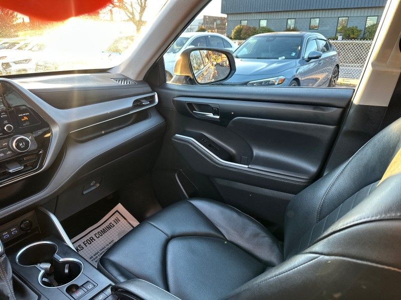 2022 Toyota Highlander XLE Worcester MA 2022 Toyota Highlander XLE Worcester MA