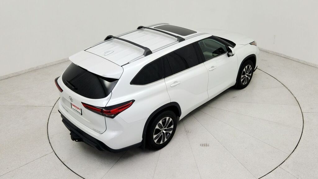 2022 Toyota Highlander XLE Laurel MD