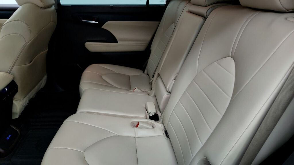 2022 Toyota Highlander XLE Laurel MD