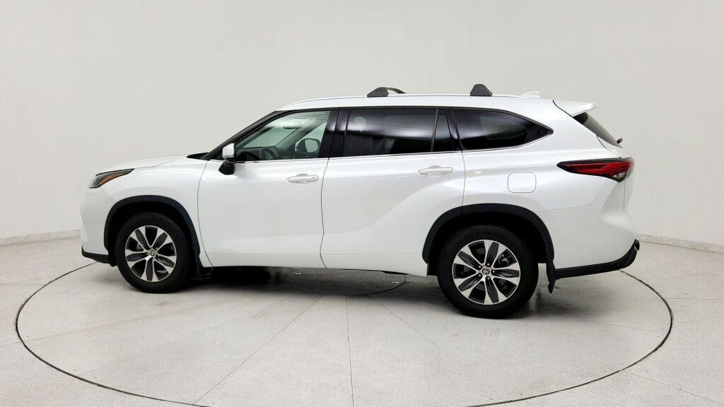 2022 Toyota Highlander XLE Laurel MD