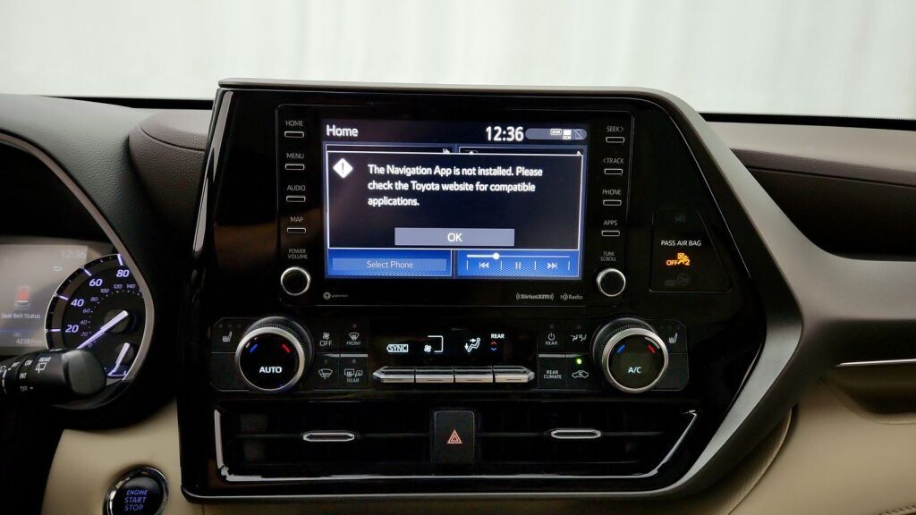 2022 Toyota Highlander XLE Laurel MD