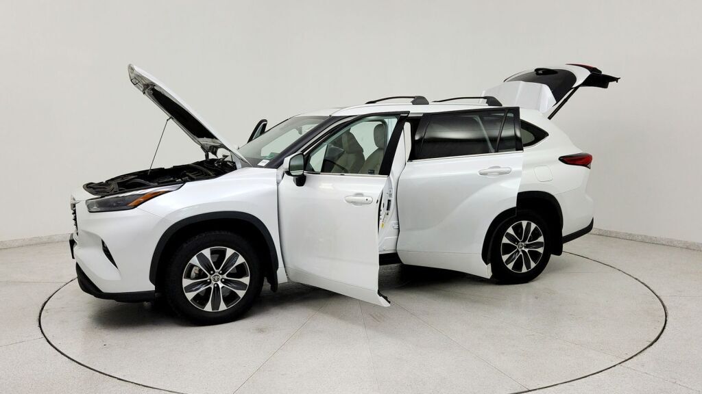 2022 Toyota Highlander XLE Laurel MD