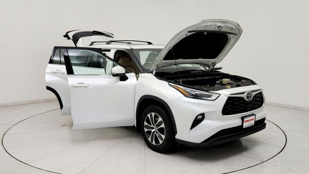 2022 Toyota Highlander XLE Laurel MD