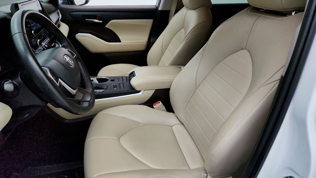 2022 Toyota Highlander XLE Laurel MD
