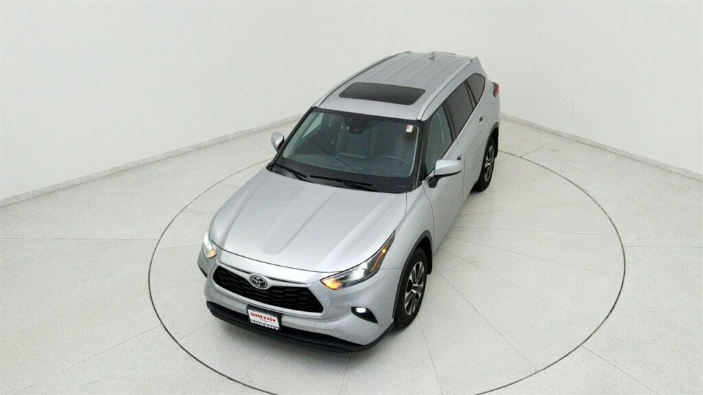 2022 Toyota Highlander XLE Laurel MD