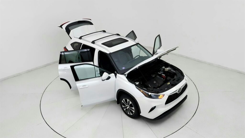 2022 Toyota Highlander XLE Laurel MD