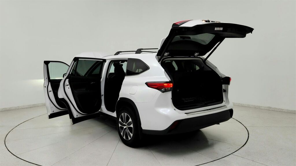 2022 Toyota Highlander XLE Laurel MD