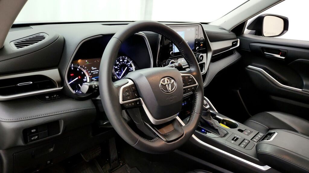 2022 Toyota Highlander XLE Laurel MD