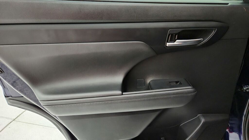 2022 Toyota Highlander XLE Laurel MD