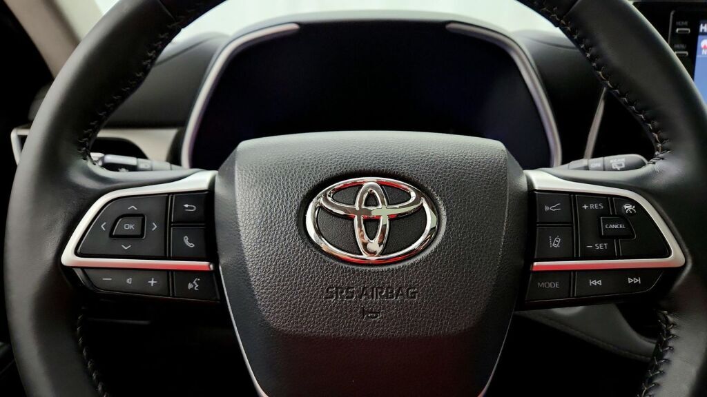 2022 Toyota Highlander XLE Laurel MD
