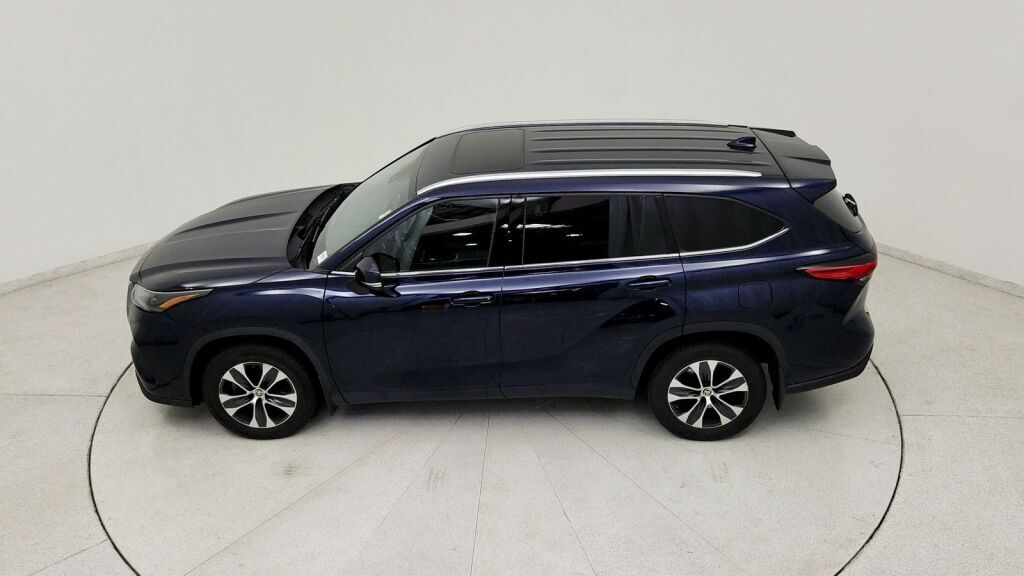 2022 Toyota Highlander XLE Laurel MD