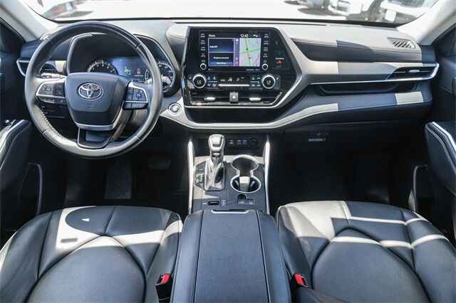 2022 Toyota Highlander XLE Moreno Valley CA