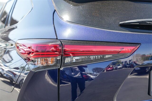 2022 Toyota Highlander XLE Moreno Valley CA
