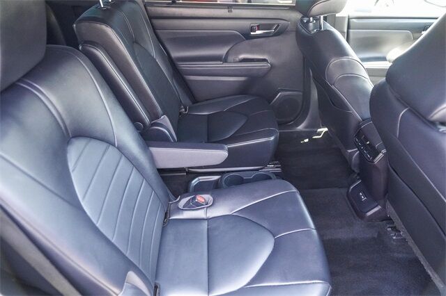 2022 Toyota Highlander XLE Moreno Valley CA