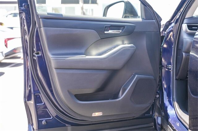 2022 Toyota Highlander XLE Moreno Valley CA