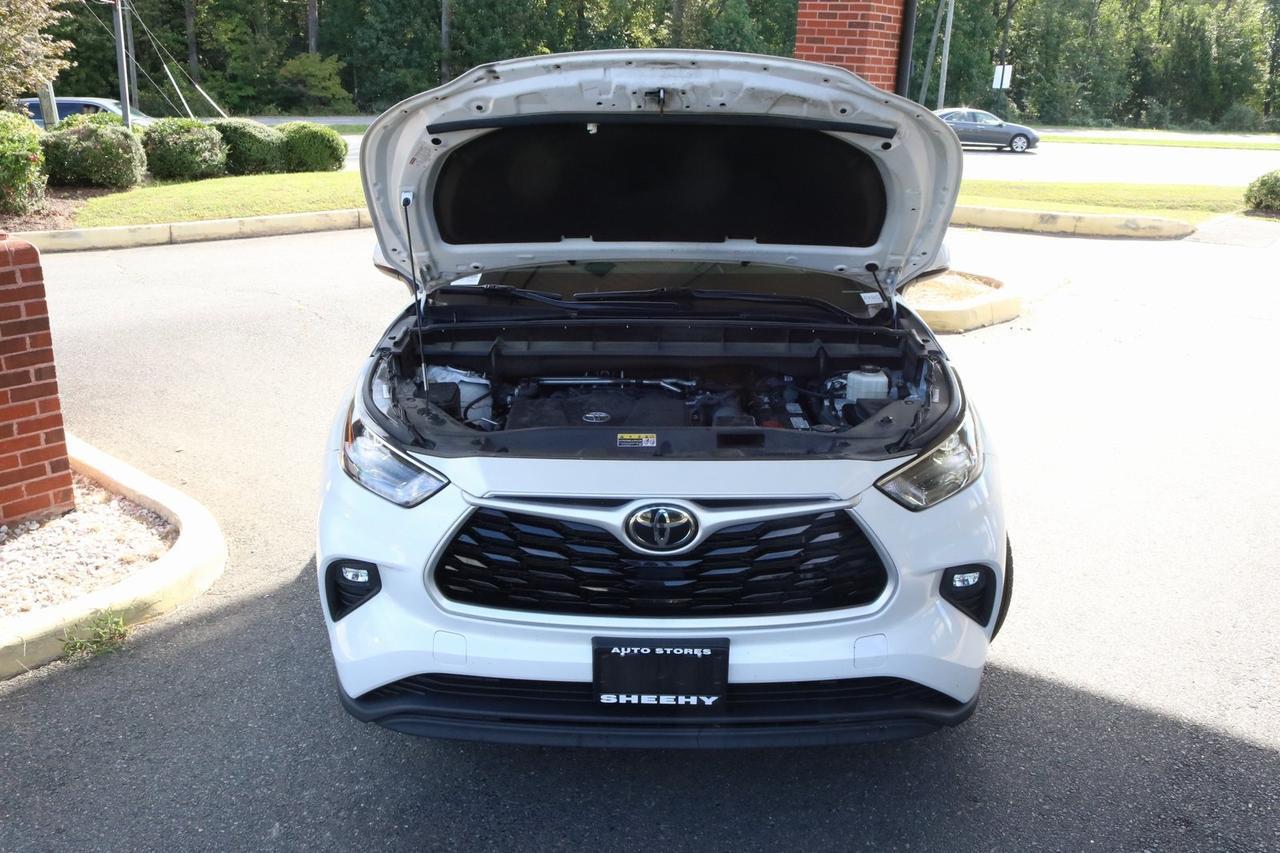 2022 Toyota Highlander XLE Fredericksburg VA