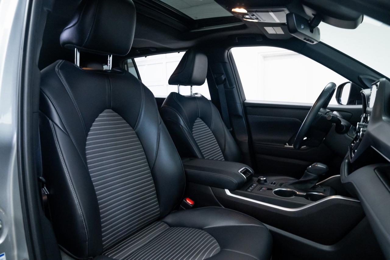 2022 Toyota Highlander XSE 1 Owner Heated Seats JBL Audio Portland OR