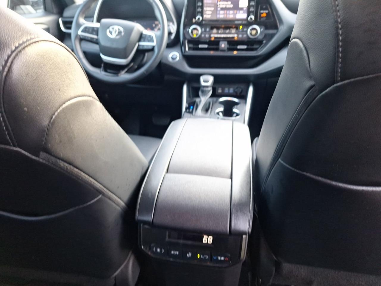 2022 Toyota Highlander XSE Hurst TX