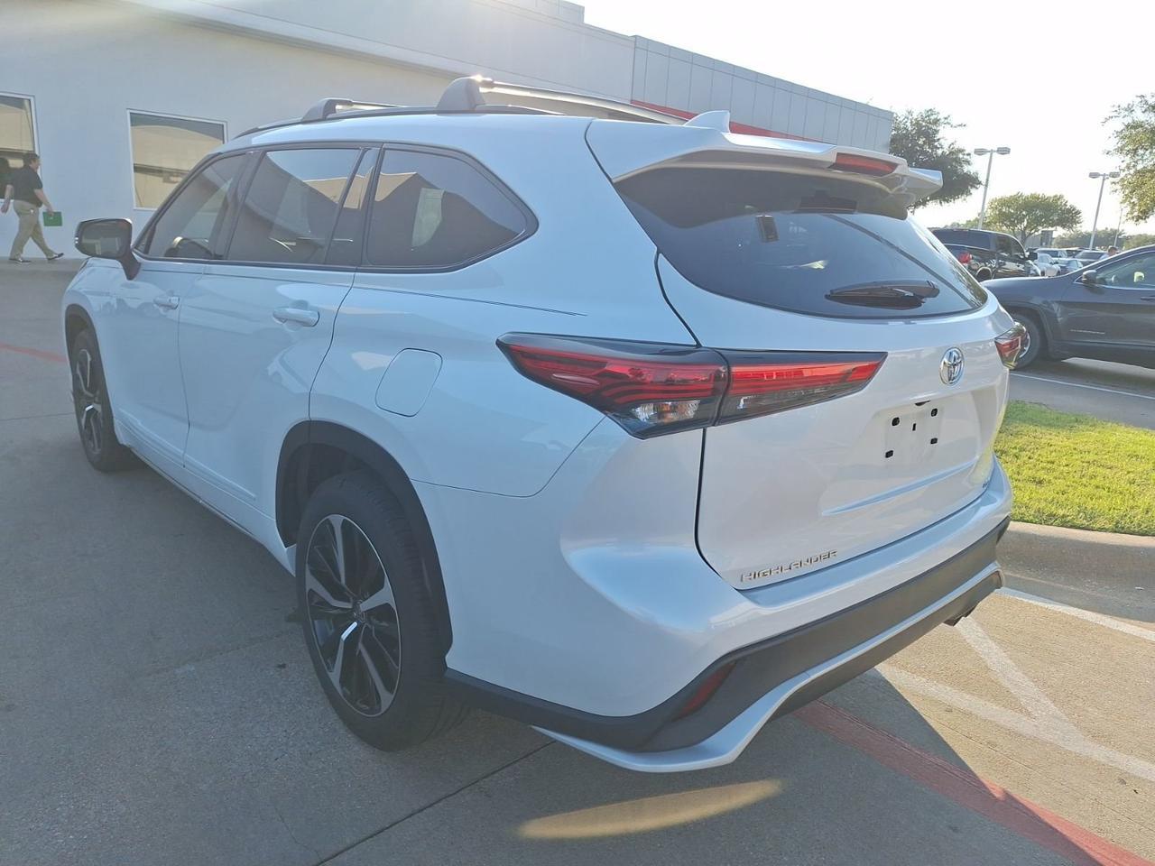 2022 Toyota Highlander XSE Hurst TX