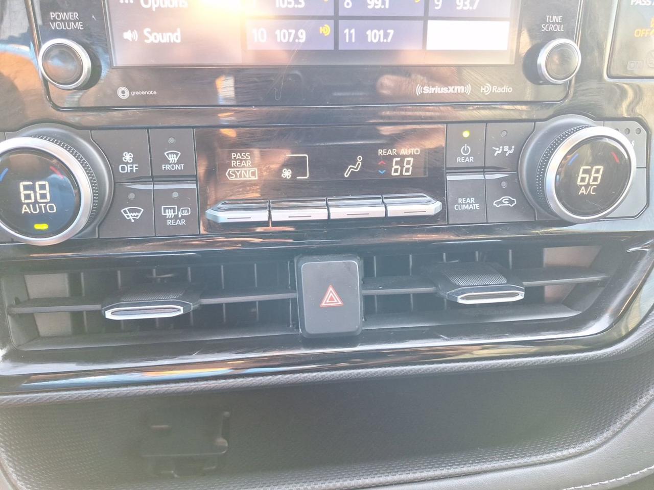 2022 Toyota Highlander XSE Hurst TX