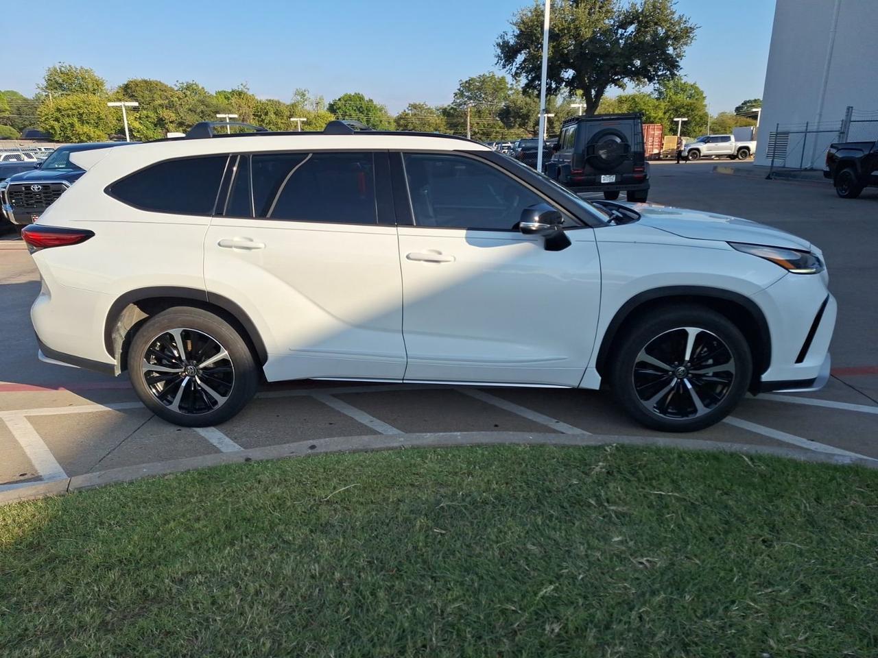 2022 Toyota Highlander XSE Hurst TX